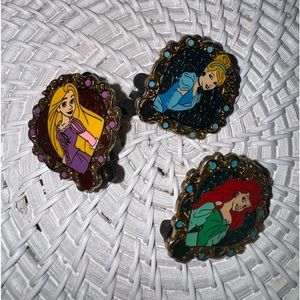 Disney Trading Pin : Bejewled Disney Princess Bordered set